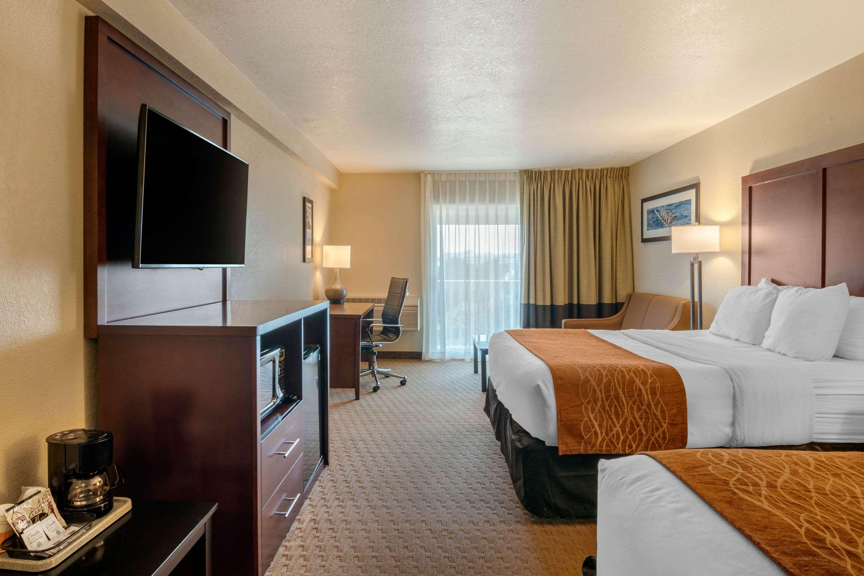 Comfort Inn & Suites Lincoln City Eksteriør billede