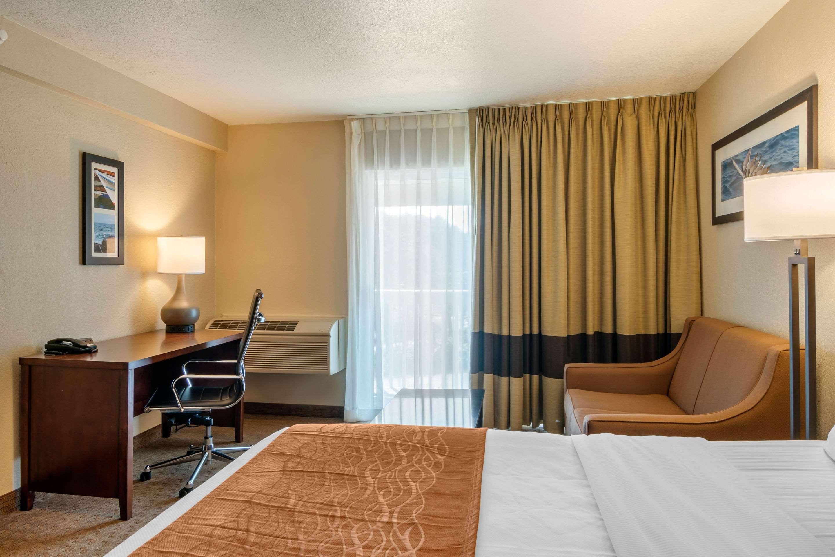Comfort Inn & Suites Lincoln City Eksteriør billede
