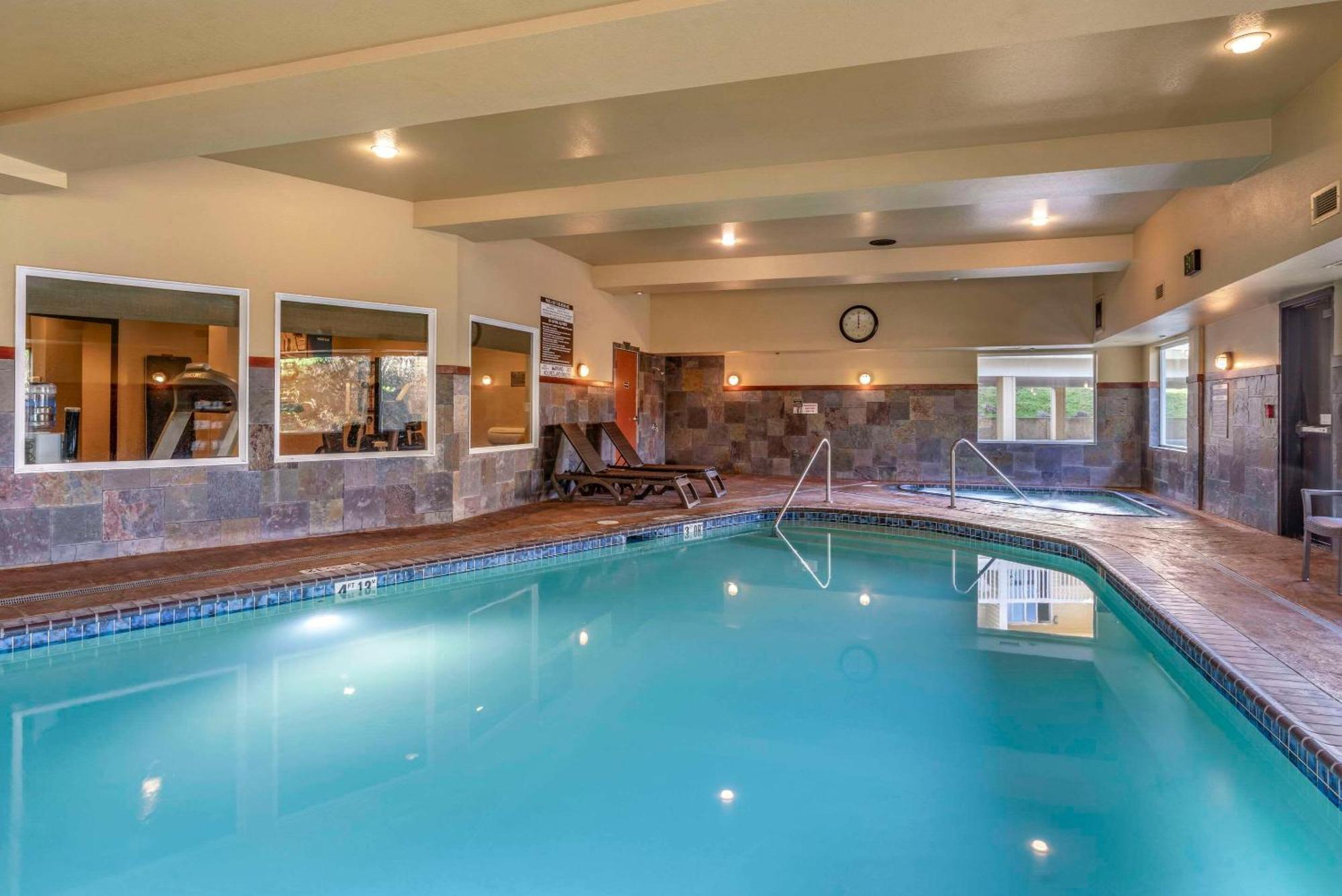 Comfort Inn & Suites Lincoln City Eksteriør billede