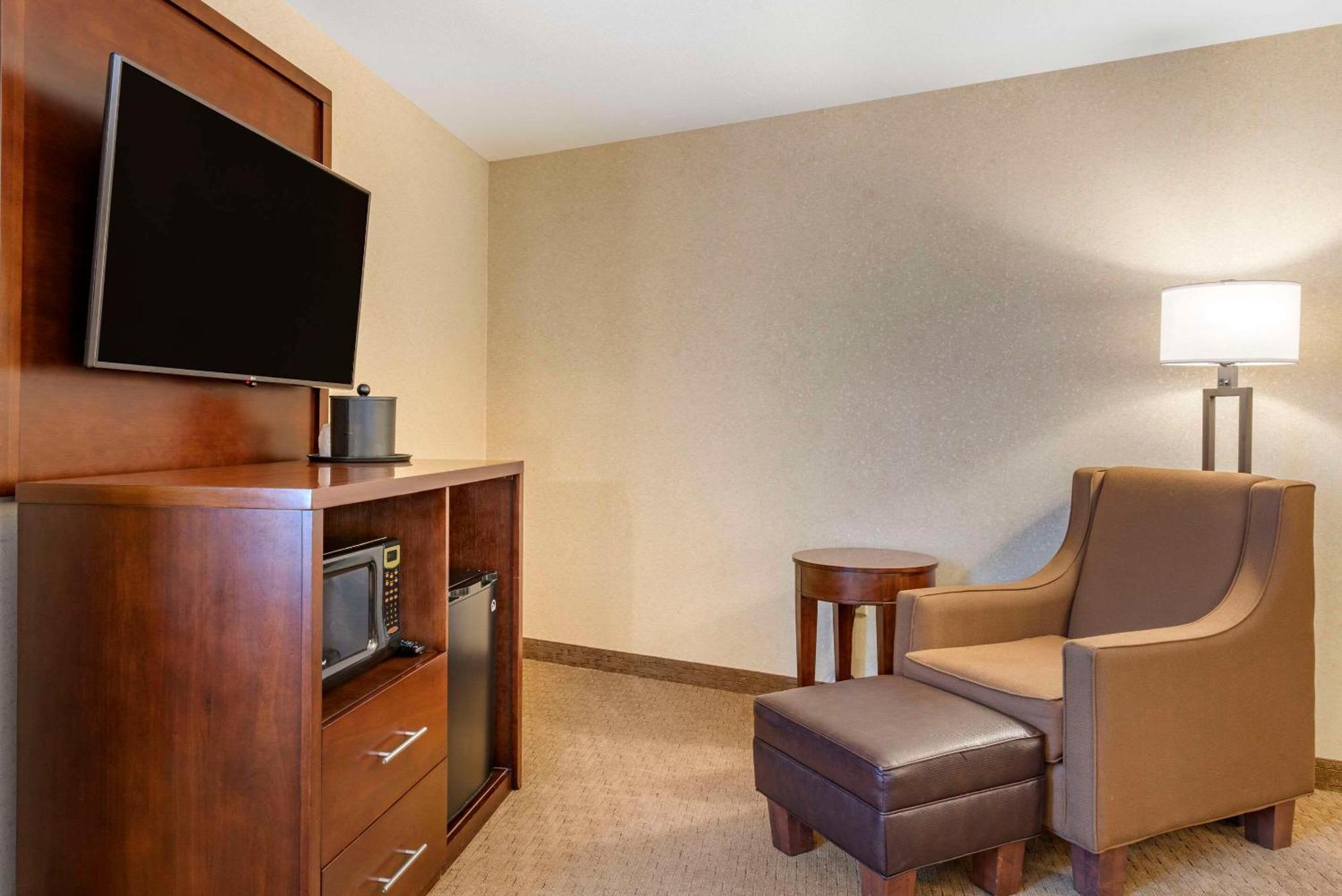 Comfort Inn & Suites Lincoln City Eksteriør billede